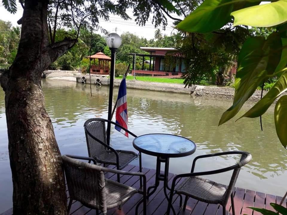 Resort Baan Mai Chai Khlong Amphawa Exteriér fotografie