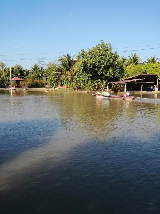 Resort Baan Mai Chai Khlong Amphawa Exteriér fotografie