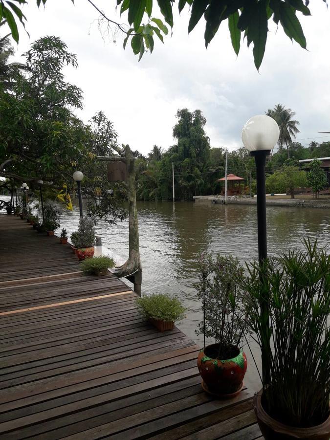 Resort Baan Mai Chai Khlong Amphawa Exteriér fotografie